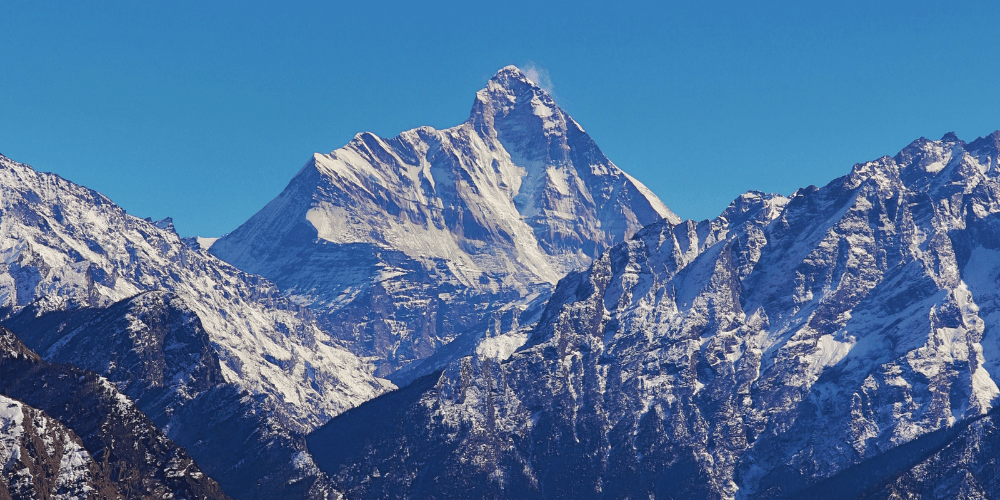Auli vs Gulmarg vs Manali: Which Is Best for Snow & Skiing?