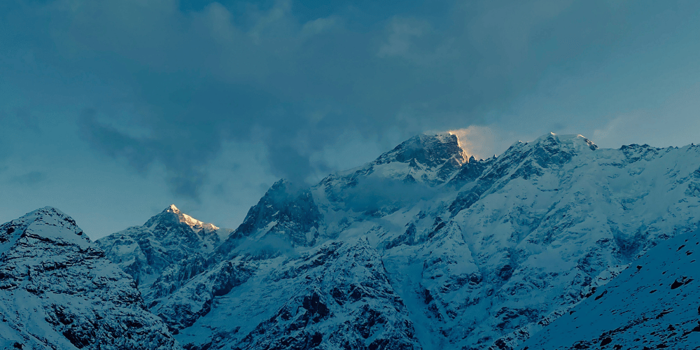 Auli vs Chopta: Which Uttarakhand Snow Destination Suits You?